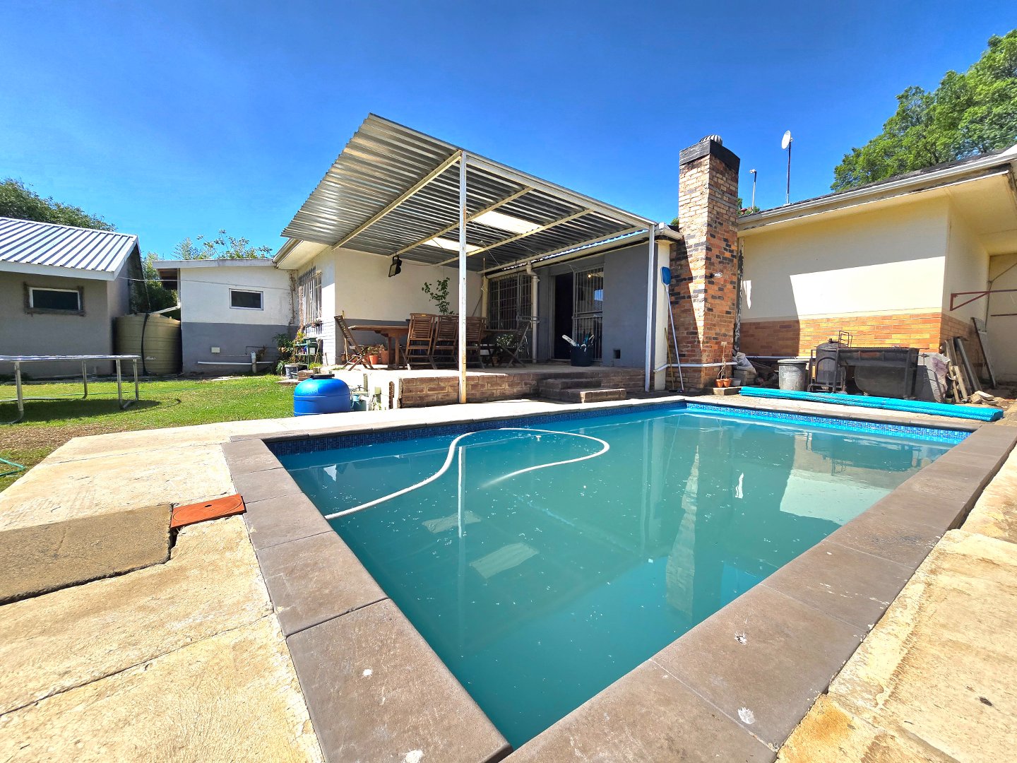 6 Bedroom Property for Sale in Jordania Free State